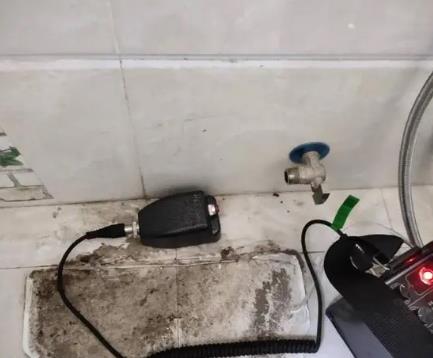 新源屋顶漏水维修公司分享下卫生间漏水的危害及解决方法